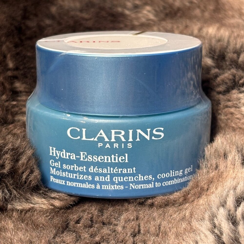 Clarins Hydra-Essentiel, Moisturizes and quenches, Cooling Gel